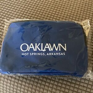 Oaklawn Blue Travel Pouch